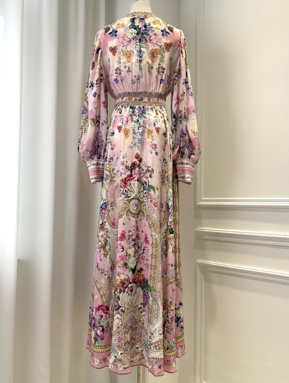 Camilla Palatial Pastels shaped waistband dress with gathered sleeves - Picture 9 of 12